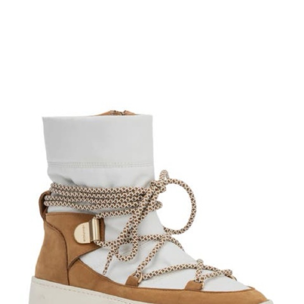 Aquatalia snow boot